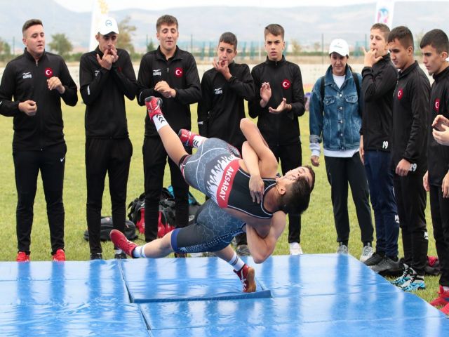 AVRUPA SPOR HAFTASI’NDA OLİMPİYAT SPORCULARI UNUTULMADI