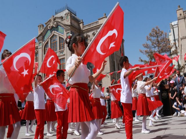 23 Nisan’ın Coşkusunu Çocuklar Yaşattı