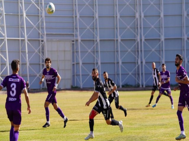 İKİNCİ YARI BAMBAŞKA BİR AKSARAYSPOR 2-1