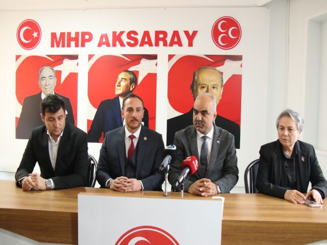 İYİ Parti'de İstifa Depremi | "Kadınlara ve Ülkücülere Siyaset Hakkı Tanınmıyor" Deyip MHP'ye Geçtiler!
