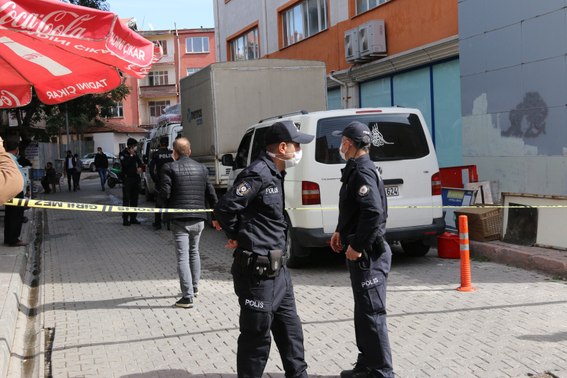 KADINA SİLAHLI SALDIRI AĞIR YARALI