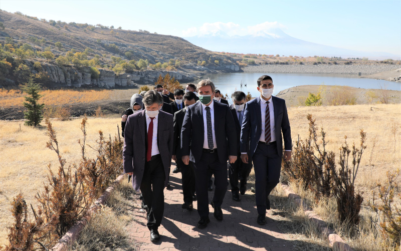 İLÇENİN KAYBEDECEK ZAMANI KALMADI!
