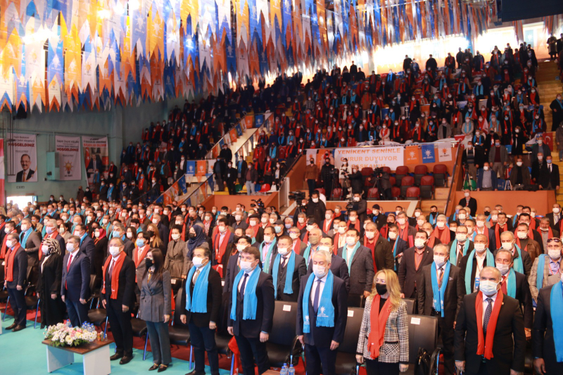 “AK PARTİ BİR DAVA PARTİSİDİR”