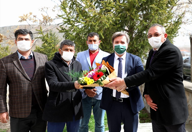 Vali Aydoğdu saha çalışmalarını sürdürüyor
