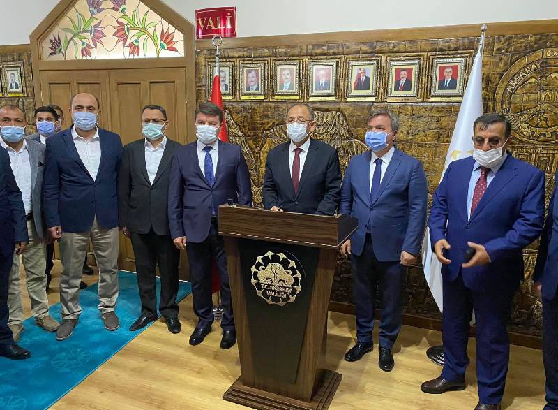 ÖZHASEKİ, “AKSARAY’A HİZMET İÇİN YARDIMCI OLMAM GEREKEN YERDE OLUYORUM”