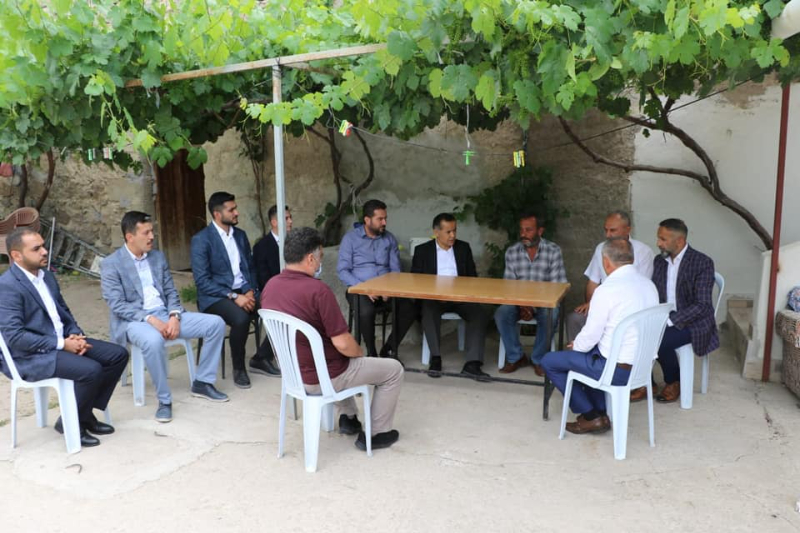 AK PARTİLİ HEYET ZİYARETLERDE BULUNDU