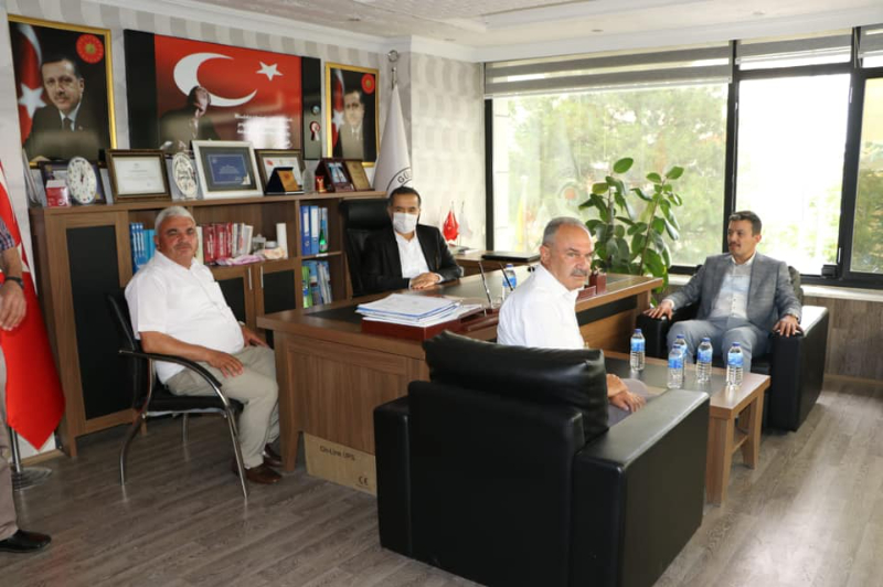 AK PARTİLİ HEYET ZİYARETLERDE BULUNDU