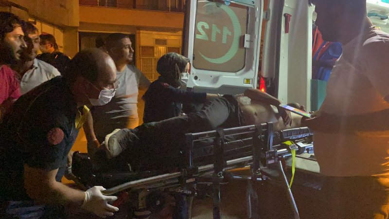 2 GRUBUN ARASINDAKİ KAVGADA 1 KİŞİ SİLAHLA VURULDU