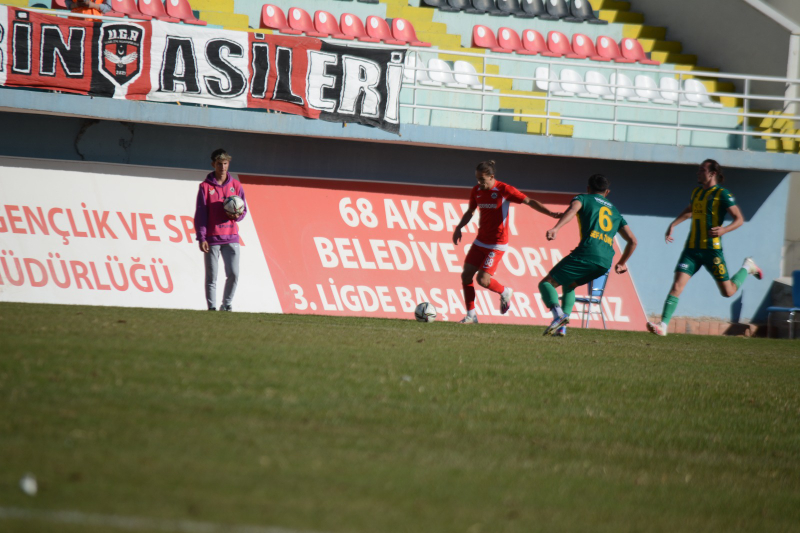 AKSARAYSPOR KENDİ SAHASINDA FARKLI