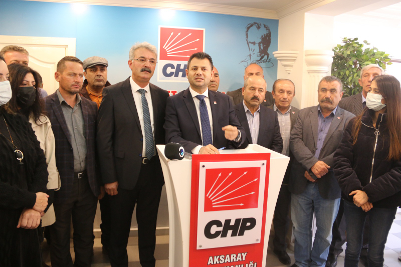 SİYASETİN KONUSU; “VİDEOLAR KASETLER BEL ALTI MUHABBETLER VE TEHDİTLER DEĞİLDİR”