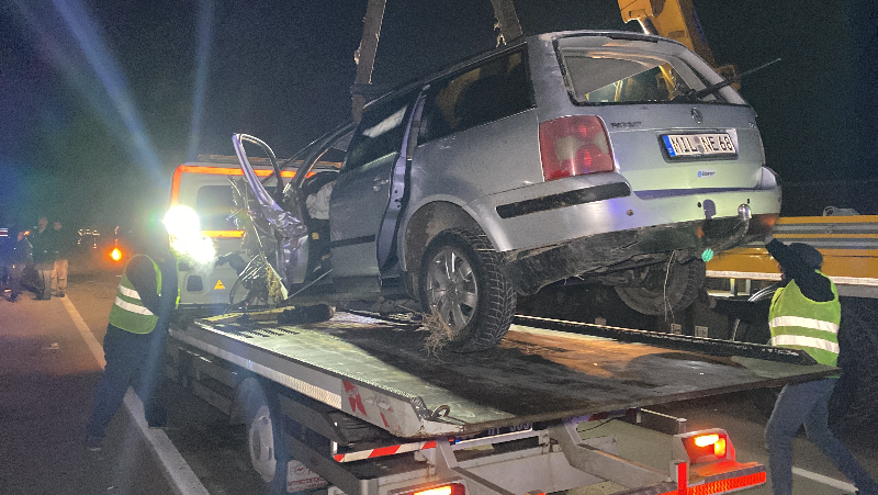 AKSARAY’DA İKİ OTOMOBİL ÇARPIŞTIĞI FECİ KAZADA 7 KİŞİ ÖLÜ