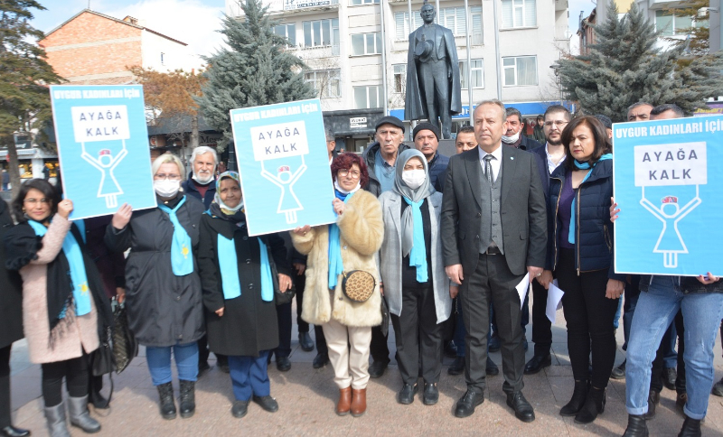 İYİ Parti Uygur Kadınlarına Sahip Çıktı