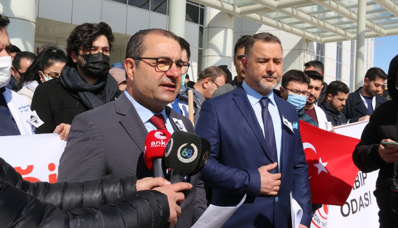 Hekimler “Giderlerse Gitsinler” Çıkışına Cevap Verdi