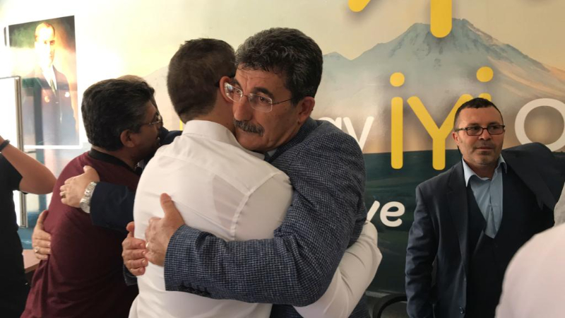 İYİ Parti İl Başkanı Ağır "Ayrıştırıcı Değil Birleştirici Olacağız"
