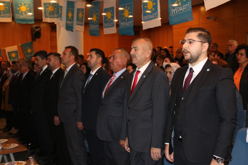 İYİ’LER SEÇİMİNİ YAPTI, OSMAN YILMAZ MERKEZ İLÇE BAŞKANI OLDU