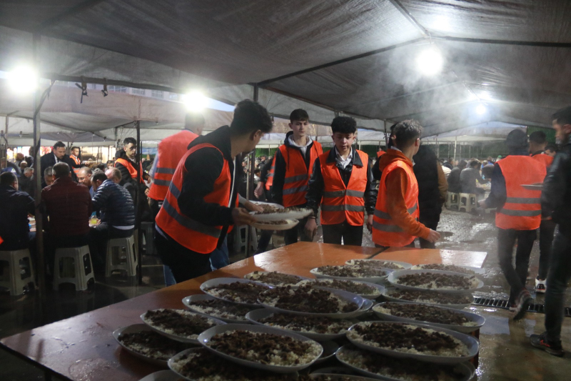 ÖZNALCILAR OTOMOTİV, DÖRDÜNCÜ ŞUBESİNİ AKSARAY'DA AÇTI