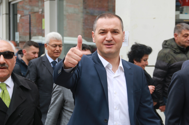 Esnaf Millet İttifakı Milletvekili Adaylarını Alkışlarla Karşıladı