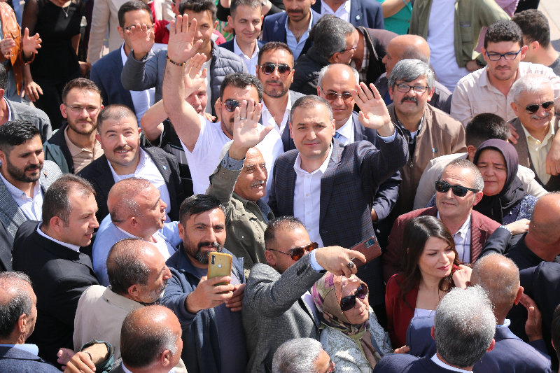 Miting Değil Bayramlaşma