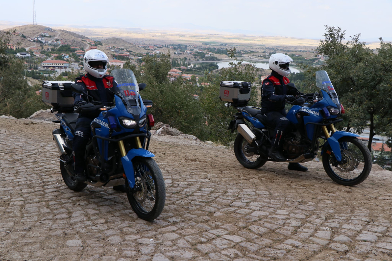 Jandarman Motosikletli Asayiş Timleri Huzur İçin Görev Başında