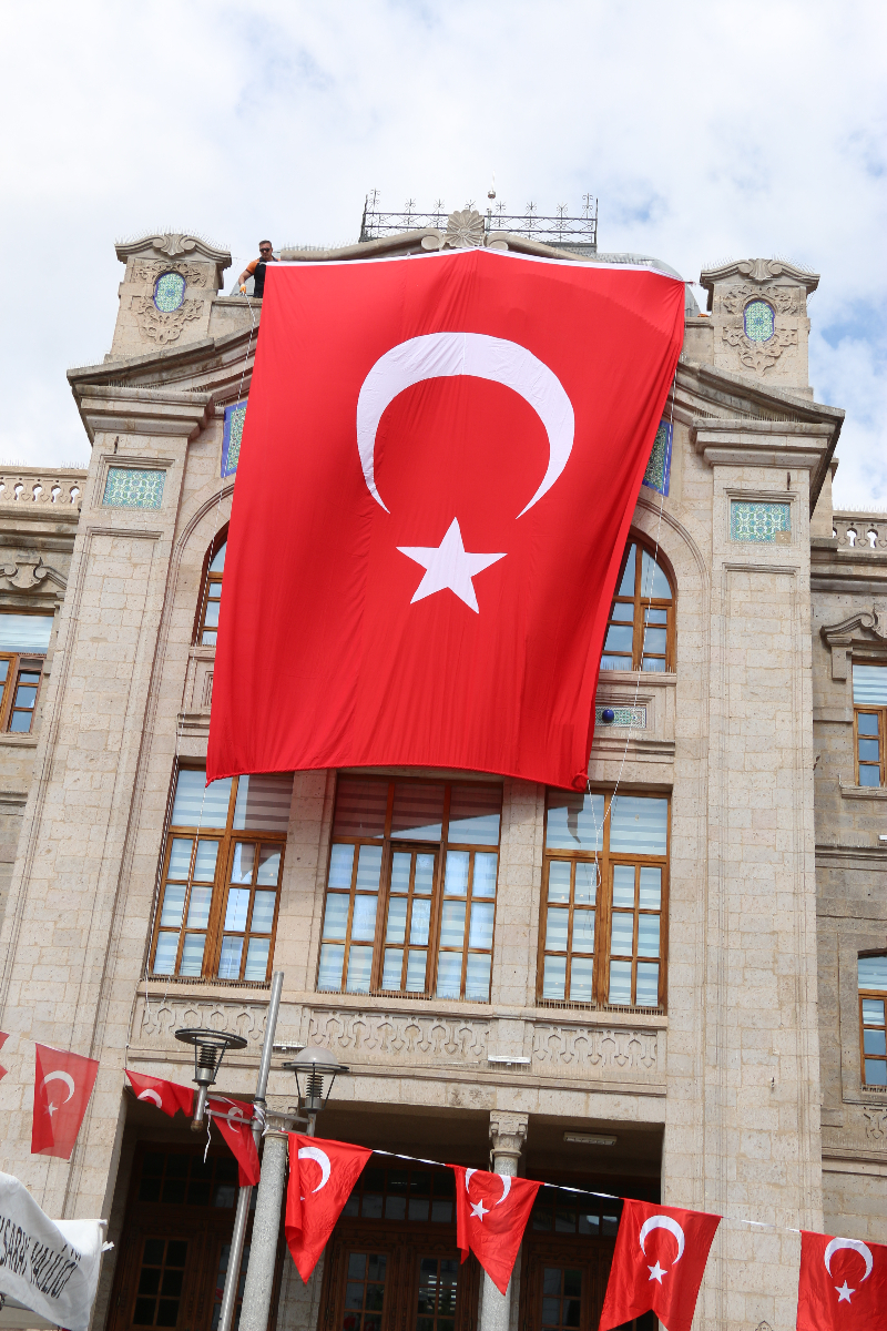 Aksaray 19 Mayıs'ı Coşkuyla Kutladı: Milli Mücadele'nin Ateşi 104 Yıl Önce Yandı