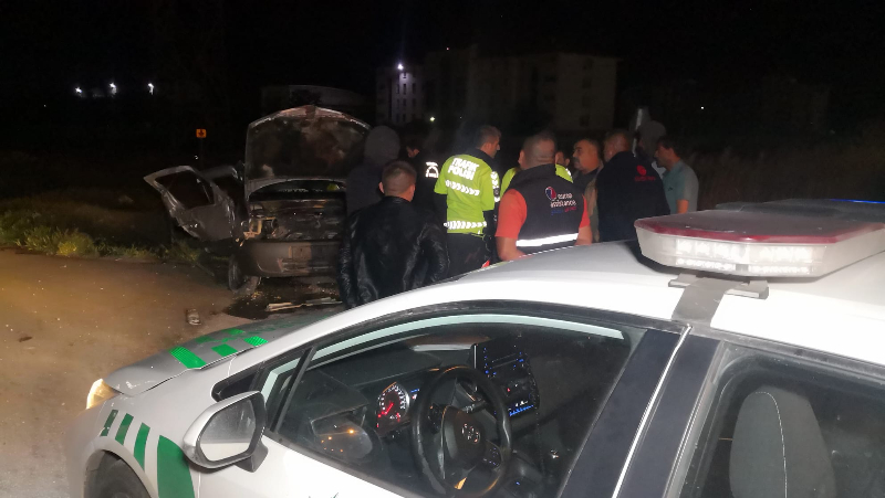 Minibüsle Çarpışan Araç Hurdaya Döndü: 5 Yaralı