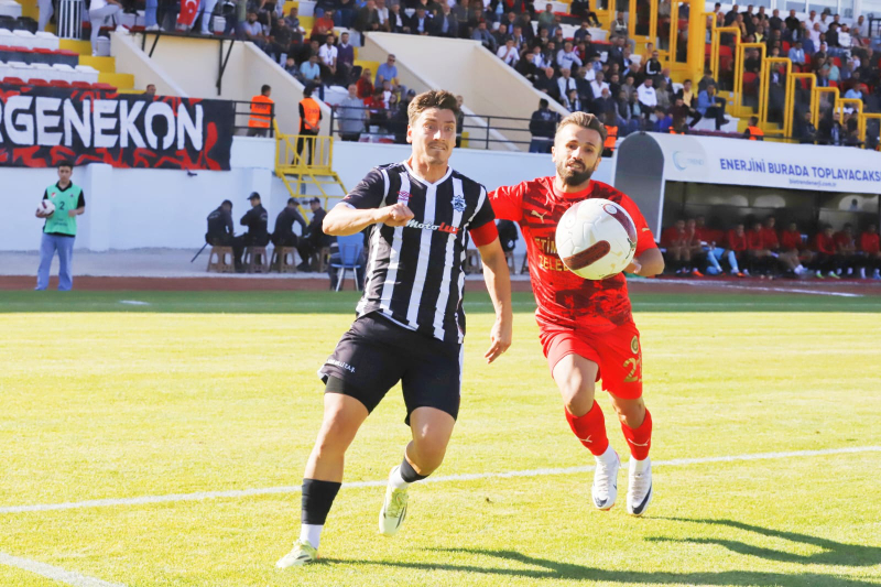İlk Yarı Güle oynaya 2-0