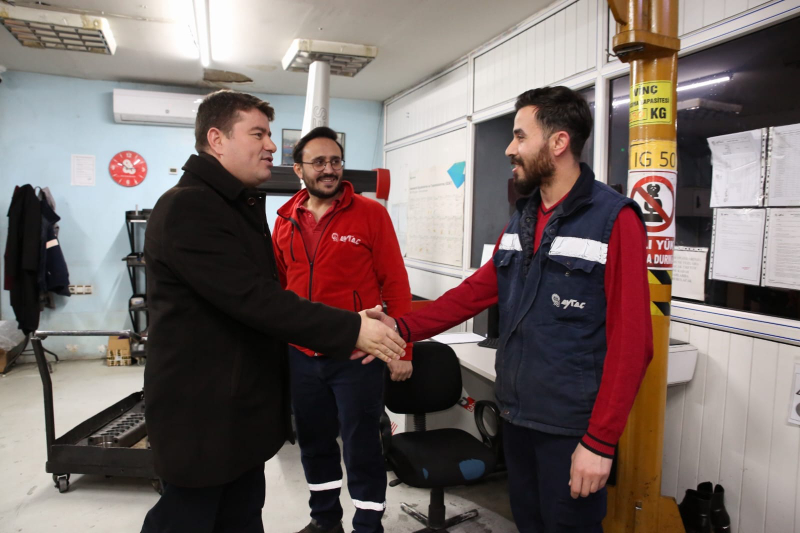 Dinçer: “Aksaray OSB’nin Türkiye’ye Katma Değer Kazandırmasında İşçi ve Yatırımcılarımızın Emeği Büyük”