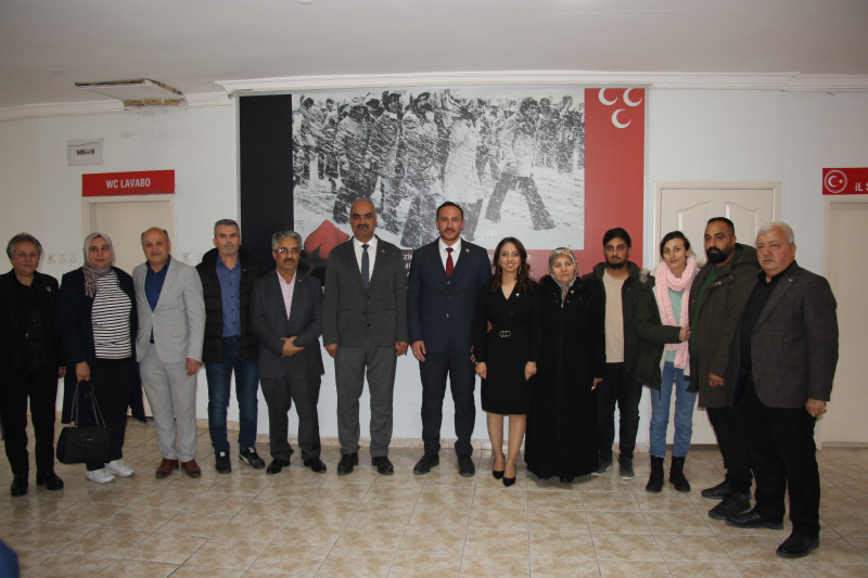 İYİ Parti'de İstifa Depremi | "Kadınlara ve Ülkücülere Siyaset Hakkı Tanınmıyor" Deyip MHP'ye Geçtiler!