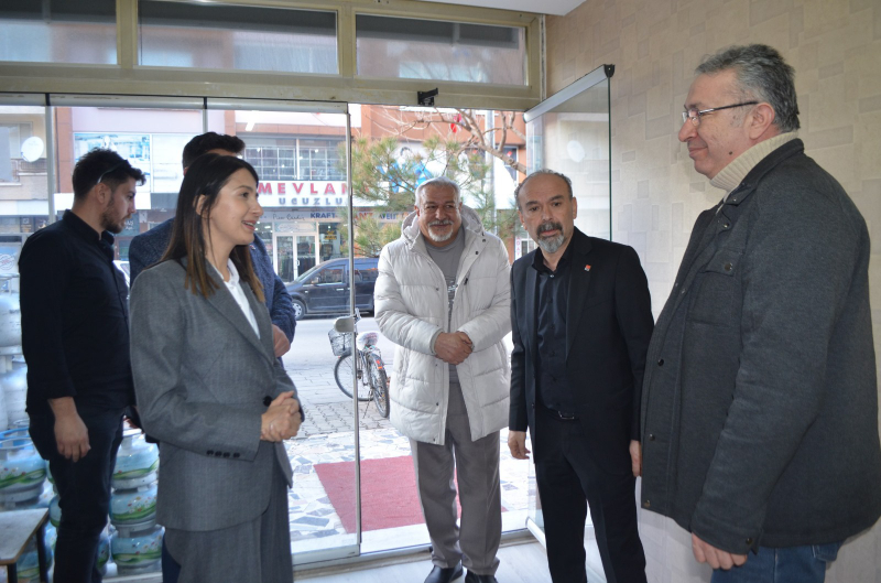 CHP’li Başkan Adayı Demir: “Halk Kart'la Hemşehrilerimize Destek Olacağız”