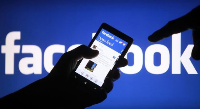 2,7 Milyar Kişi Facebook Kullanıyor