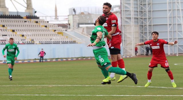 İlk yarıda gol sesi çıkmadı