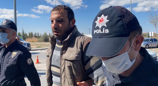 “Vahiy Geldi” Dedi Paçayı Kurtaramadı