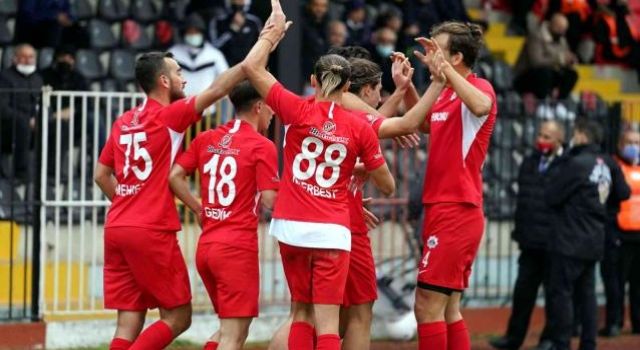 Ziraat Türkiye Kupası’nda Sürpriz İlk 11 Yüz Güldürdü