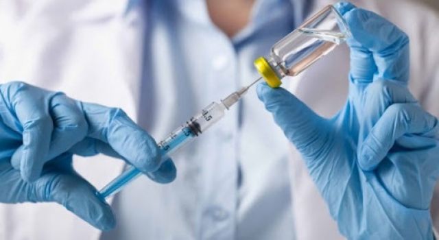 Bakan Koca 18 Yaş Üstüne 3. Doz Aşı Başlıyor