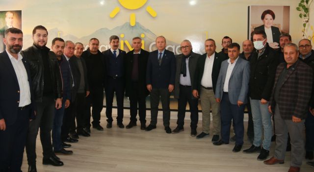 STK Başkanları İYİ Parti İl Başkanı Ağır’a Hayırlı Olsun Ziyareti Gerçekleştirdi