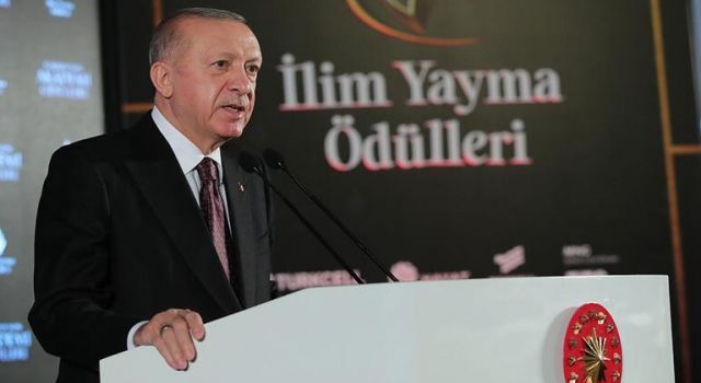 TÜSİAD'a Cumhurbaşkanı Erdoğan'dan Tepki: Kalkıp Hükümete Saldırmanın Değişik Yollarını Aramayın