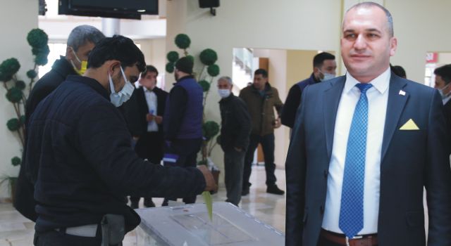Sanayi Mevcut Başkanla Devam Kararı Verdi