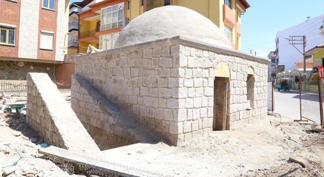 Aksaray Belediyesi Hashas Baba Türbesinde Restorasyon Çalışmalarına Devam Ediyor