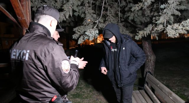 Aksaray'ın Sokakları Bekçilere Emanet