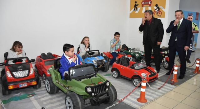 İlk talimat “okul çevresinde denetimi arttırın”