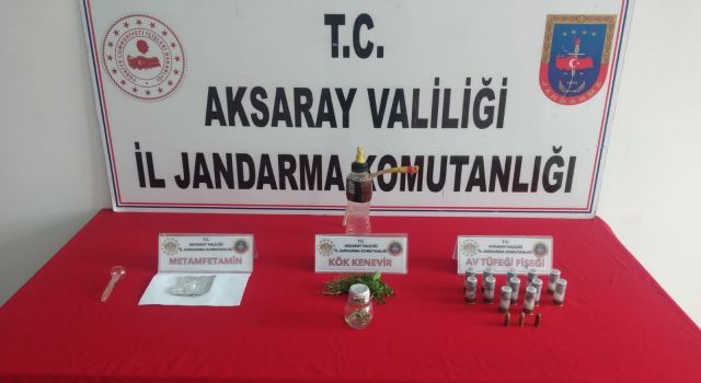 Zehir Tacirlerine Jandarmanın Operasyonu