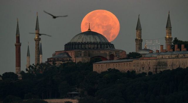 Türkiye'den Dolunay Manzaraları