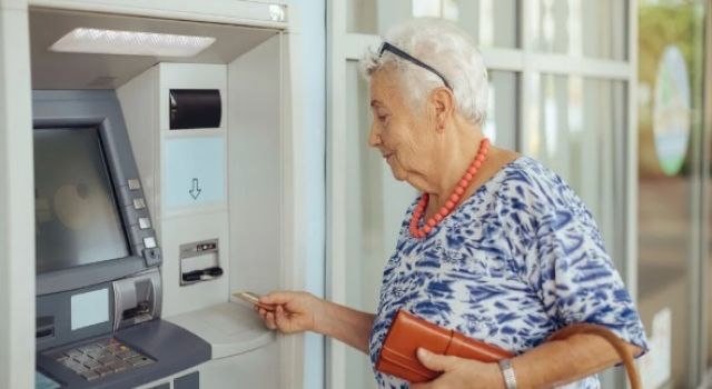 Hangi Banka, Ne Kadar Emekli Promosyonu Ödüyor?