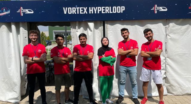 ASÜ Öğrencileri HYPERLOOP Geliştirme Yarışması’nda Finale Kaldı