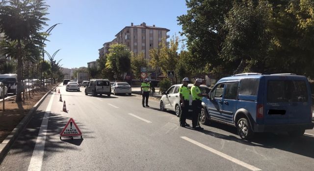 Son 14 Günde En Çok Trafik Cezası Hız İhlallerine Kesildi