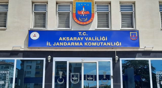 Jandarma 1 Yılda 2 Bin 078 Aranan Kişiyi Yakaladı