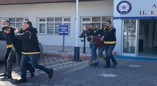 Dövme Yaptırmak İsteyen Şüpheliler, Aldıkları Cevap Karşısında Dükkana Ateş Açtı