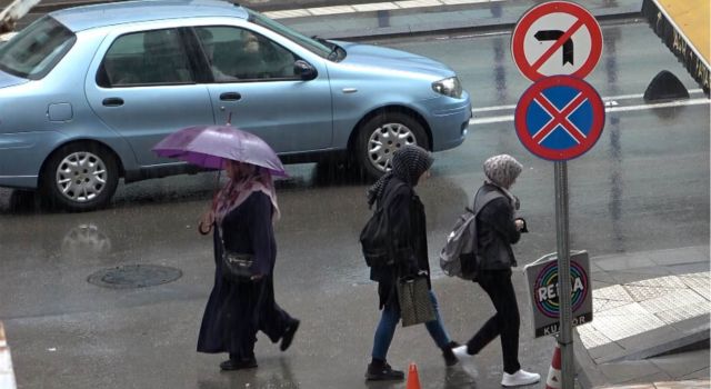Aksaray ve Çevresi İçin Gök Gürültülü Sağanak Uyarısı