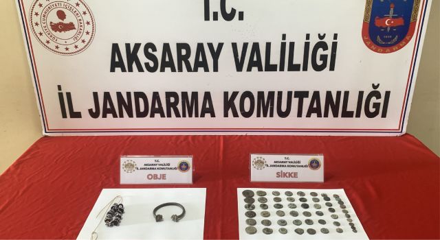 Tarihi Eseri Satmaya Çalışırken Jandarma Suçüstü Yakaladı