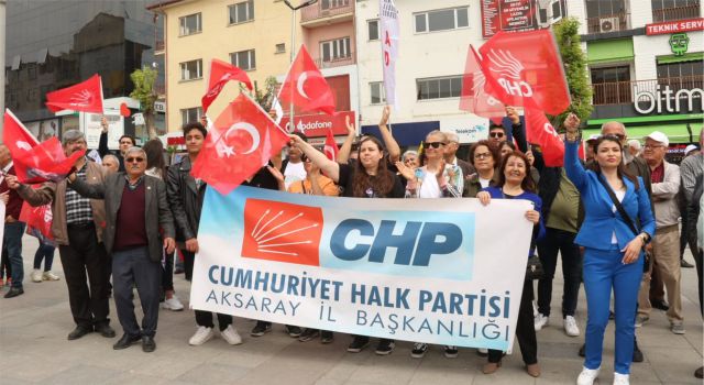 CHP, İşçi Ve Emekçiler İçin Meydanlarda